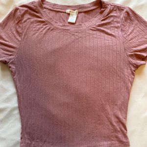 Bozzolo, mauve cropped ribbed tee, like new, size Small